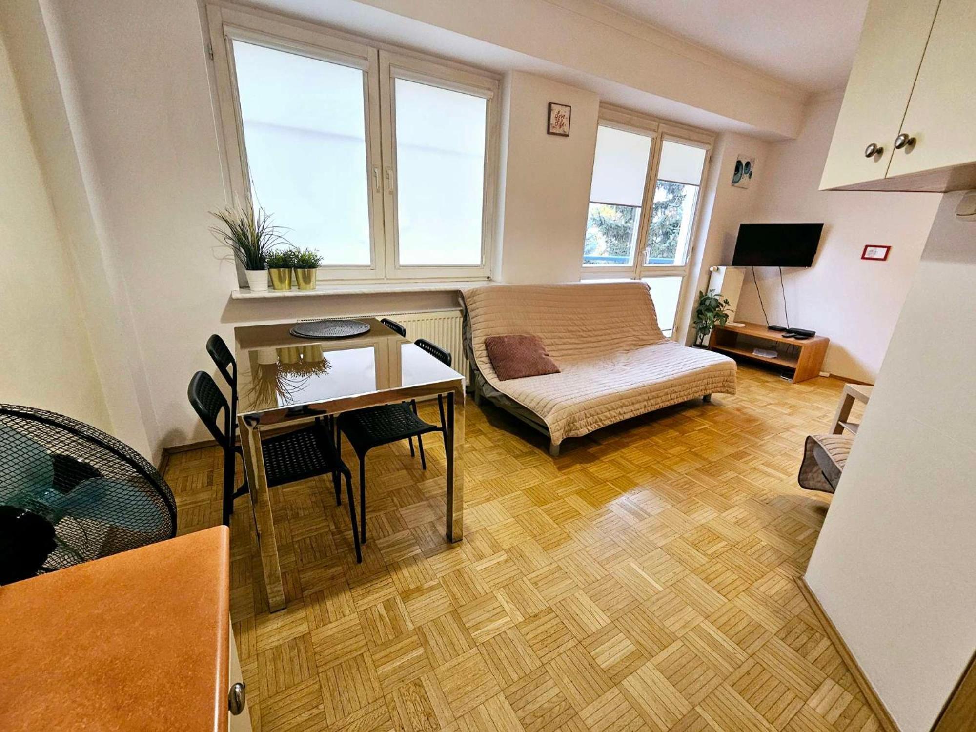 Green Kabaty Apartment 1 ワルシャワ エクステリア 写真