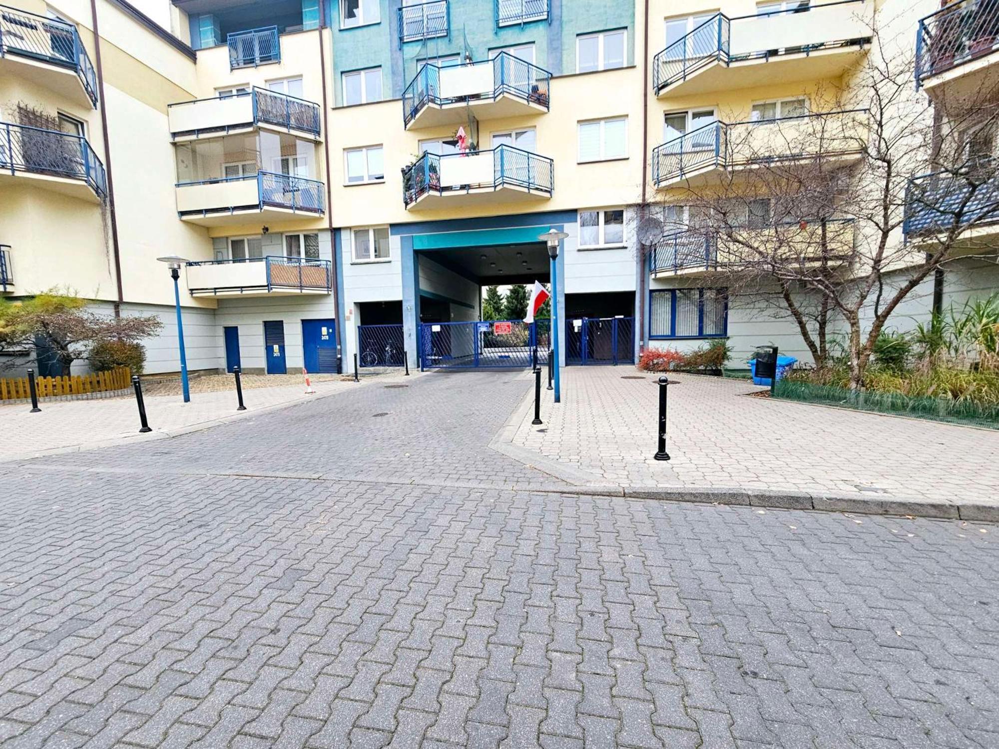 Green Kabaty Apartment 1 ワルシャワ エクステリア 写真